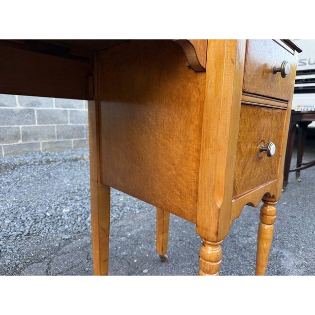 Victorian Antique Tiger Maple Vanity Dressing Table For Sale - Image 3 of 18