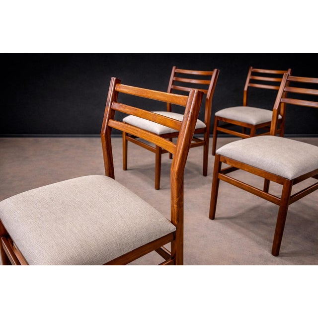 Mid-Century Modern Set of 8 Chairs in Caviuna Wood & Linen, Alexandre Rapoport, 1960s For Sale - Image 3 of 13
