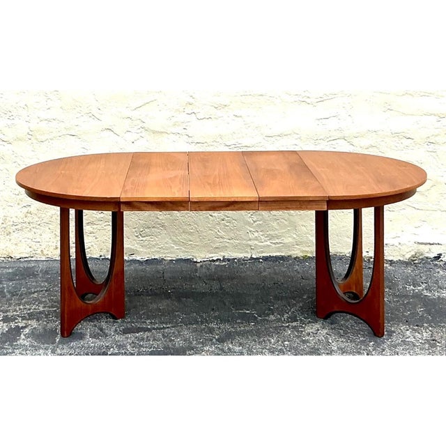 Vintage Wood Extendable Dining Table by Broyhill Brasilia For Sale - Image 9 of 12