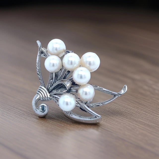 White 1990s Mikimoto Authentic Estate Akoya Pearl Brooch Pin Sterling Silver 6.74 mm For Sale - Image 8 of 10