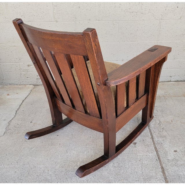 1910s Fine Mission Oak Rocking Chair Circa. 1910 For Sale - Image 5 of 18
