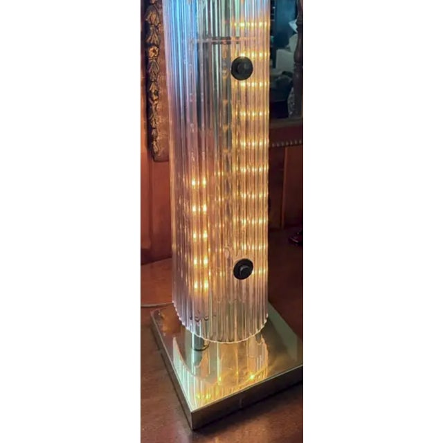 Mid-Century Modern Mid Century Lucite Acrylic Lamp With a Three Way Illuminated Lamp Body For Sale - Image 3 of 9