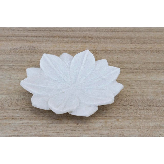 Indian Petite Pure Marble Flower Bowl For Sale - Image 3 of 8