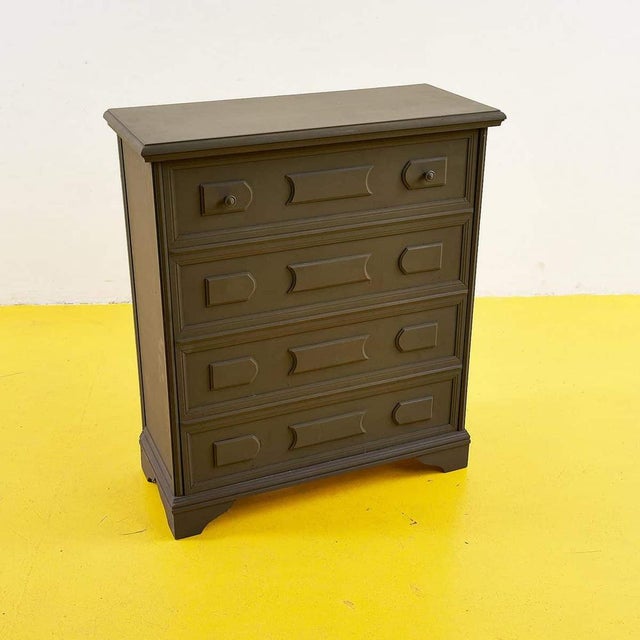 Vintage Chest of Drawers in Wood For Sale - Image 9 of 9