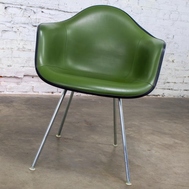 Mid 20th Century 1971 MCM Eames Herman Miller Molded Fiberglass Shell Armchair Upholstered Green Naugahyde Galvanized H Base For Sale - Image 5 of 18