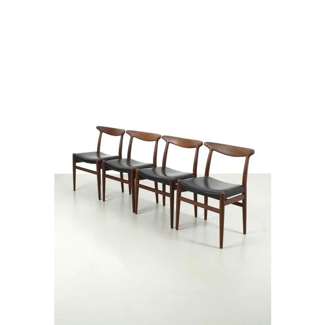 Model W2 Dining Chairs by Hans Wegner, Set of 4 For Sale - Image 12 of 12