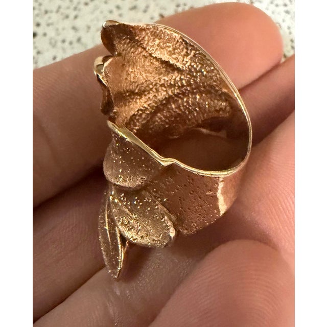 1990s JCM Jacmel Goldtone Sterling Silver Feather Ring Italy For Sale - Image 4 of 7