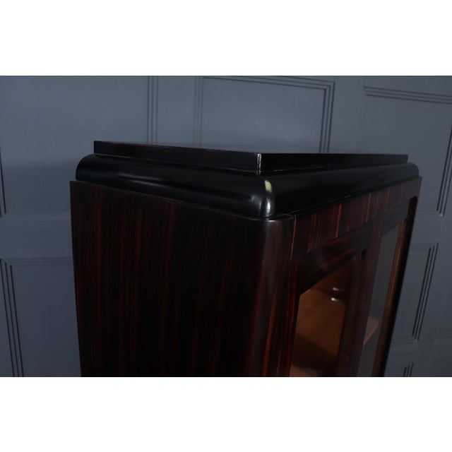 Art Deco French Macassar Ebony Display Cabinet, 1925 For Sale - Image 11 of 17