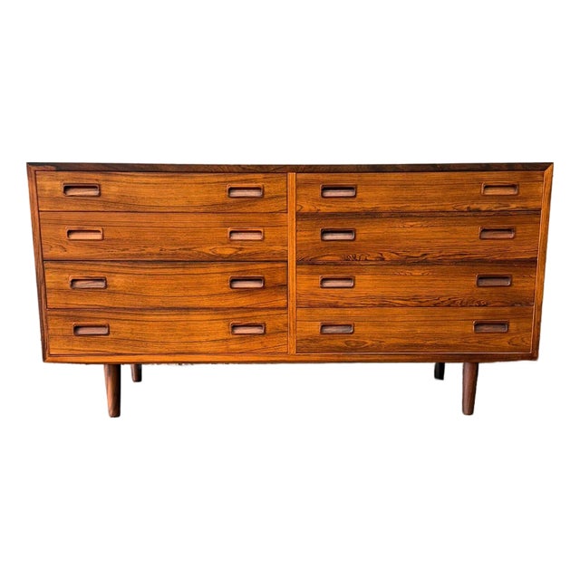 1960s Long 8 Drawer Rosewood Dresser by Hundevad For Sale