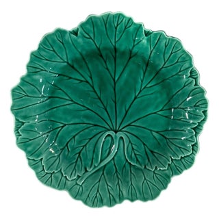 Vintage Majolica Wedgwood Green Cabbage Leaf Salad Plate, Made in England For Sale