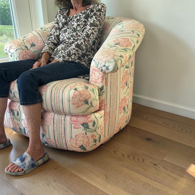 1980s Directional Mid Century Swivel Lounge Chairs - A Pair For Sale - Image 18 of 18
