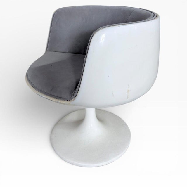Eero Aarnio Mid-Century Fibreglass Tulip Swivel Chair by Eero Aarnio, 1960s For Sale - Image 4 of 7