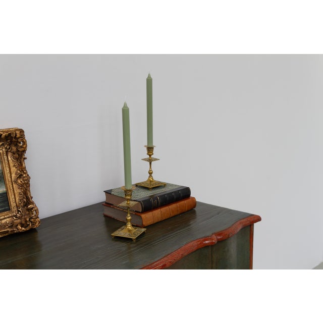 Antique English Brass Candlesticks, 1890s, Set of 2 For Sale - Image 11 of 15