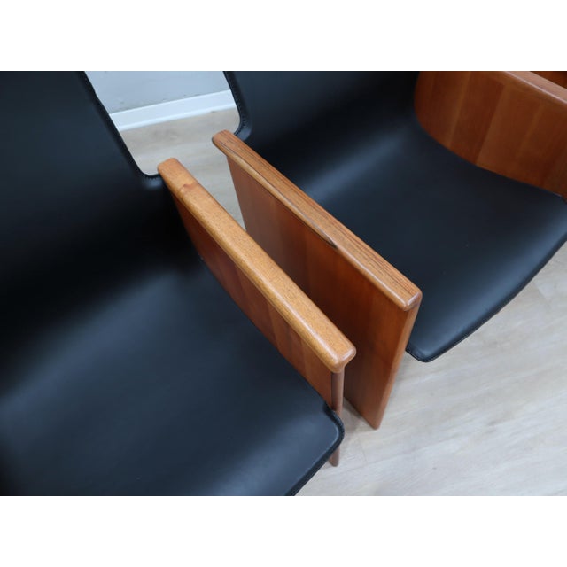 Segesta Chairs in Walnut and Black Leather by Afra & Tobia Scarpa for Stildomus, 1970s, Set of 4 For Sale - Image 17 of 18