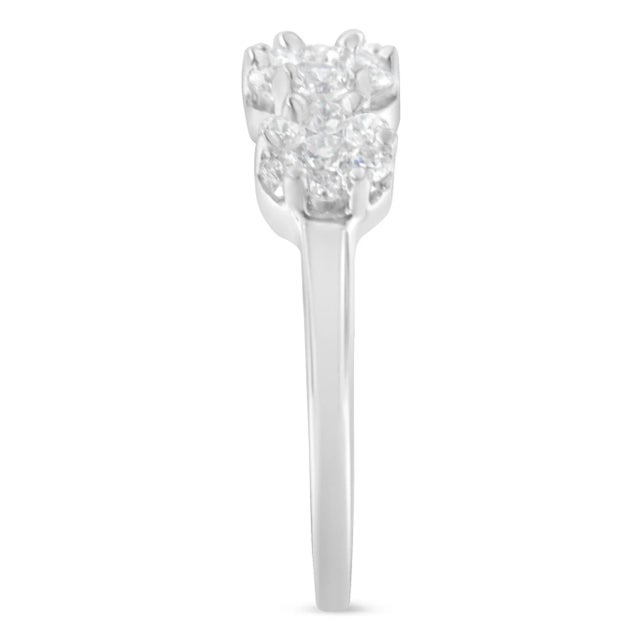 Early 21st Century 14K White Gold Three-Stone Cluster Diamond Ring (0.7 Cttw, H-I Color, SI2-I1 Clarity) - Size 4-1/2 EVS1010 For Sale - Image 5 of 7