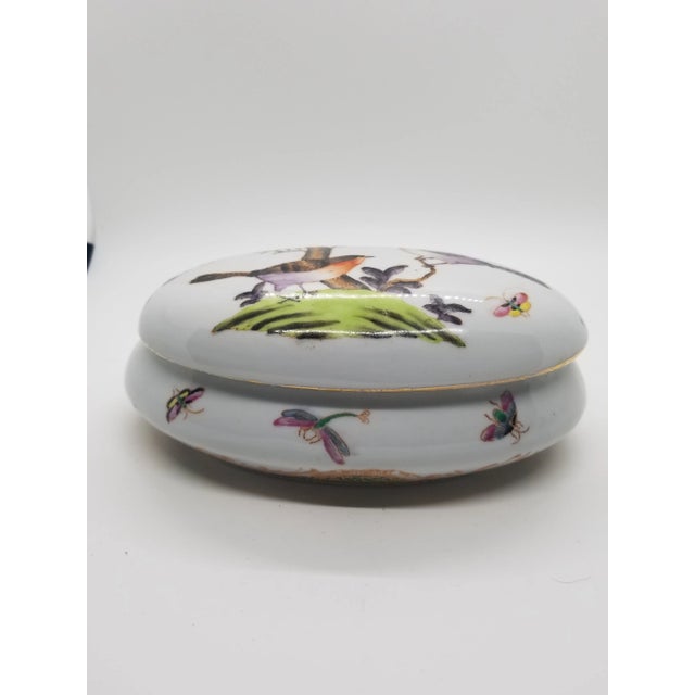 Beautiful Vintage Chinese Trinket Dish made has a nature and botanical motif with beautiful birds highlighting the...