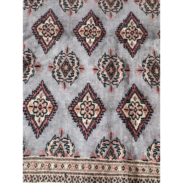Vintage Pakistani Rug, 1980s For Sale - Image 6 of 16
