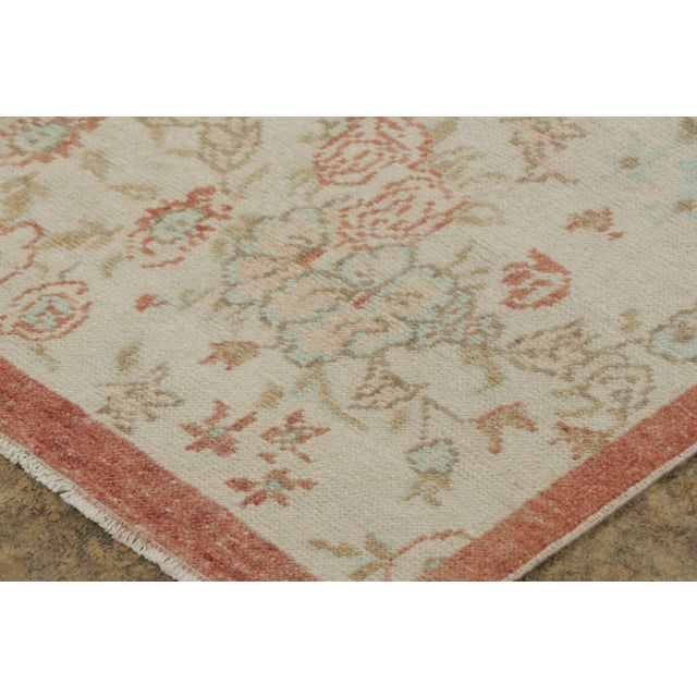 Rug & Kilim Vintage Turkish Runner With Floral Rosette & Vine Border - Rug & Kilim For Sale - Image 4 of 9