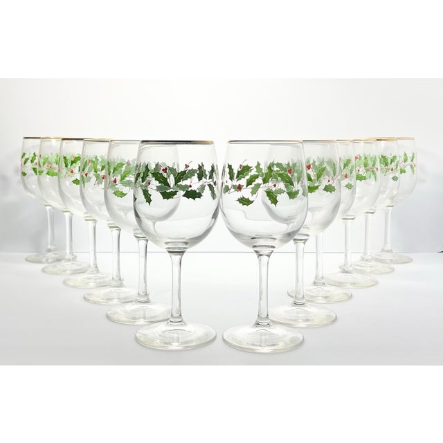 Lenox “Holiday” 12 Wine Water All Purpose Glasses 7 1/2” 10oz Christmas Holly Excellent condition. No chips, cracks, or...