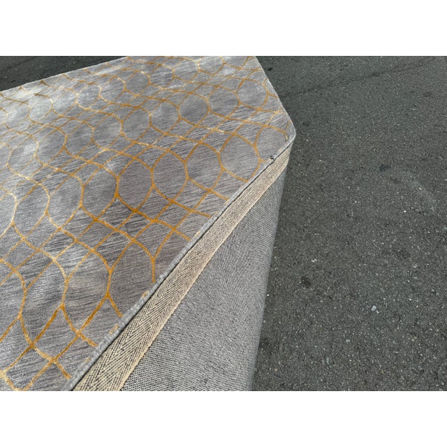 Contemporary 7ft 7in × 9ft 8in Bashian Greenwich Gray + Gold Geometric Area Rug For Sale - Image 3 of 9