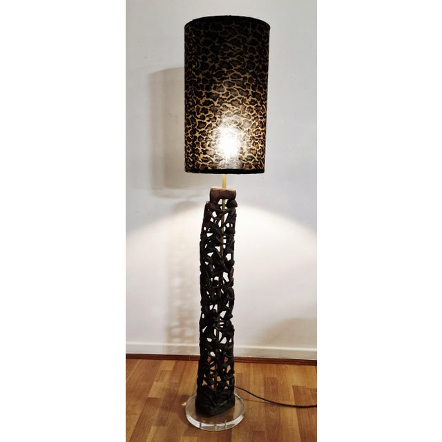Mid-Century Modern Hand-Carved Ebony Floor Lamp with Velvet Shade, 1960s For Sale - Image 3 of 12