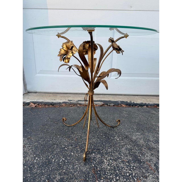 Italian Mid 20th Century Italian Tole Gilded Flower Bouquet Cocktail Table For Sale - Image 3 of 6
