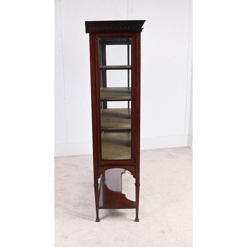 Brown Edwardian Sheraton Revival Inlaid Mahogany Display Cabinet with Glazed Doors, 1890s For Sale - Image 8 of 10