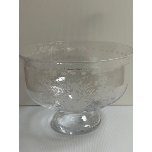 Oscar De La Renta-Miles Redd Large Heart Etched Footed Handmade Glass Bowl For Sale In New York - Image 6 of 15
