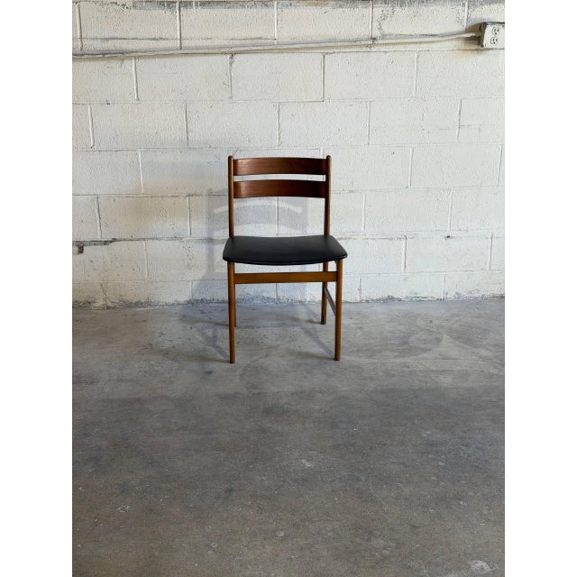 Vintage Danish Teak Dining Chair Mid Century Scandinavian Modern Side Chair For Sale In Los Angeles - Image 6 of 9