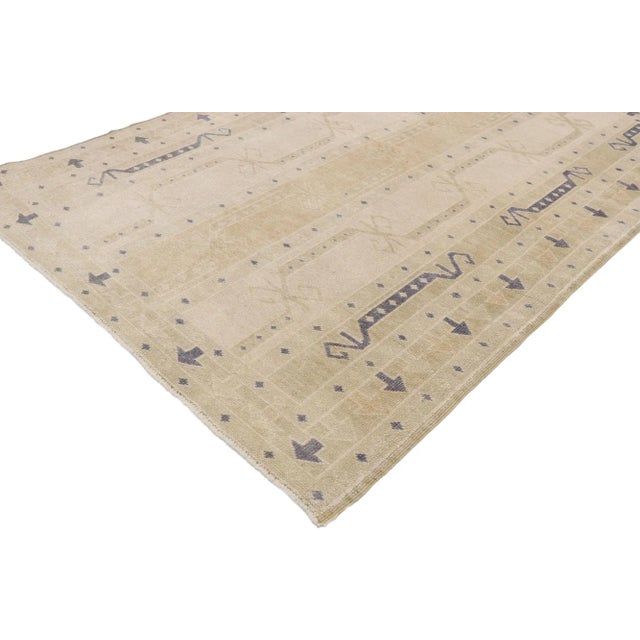 Vintage Turkish Sivas Rug with Modern Shaker Style 03'04 x 04'10. Simplicity and effortless beauty meet soft, bespoke...