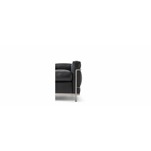 Cassina LC3 Chair by Le Corbusier for Cassina For Sale - Image 4 of 7