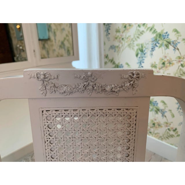 1910s Sligh French Style Vanity 2 Piece Set in White Paint For Sale - Image 11 of 12