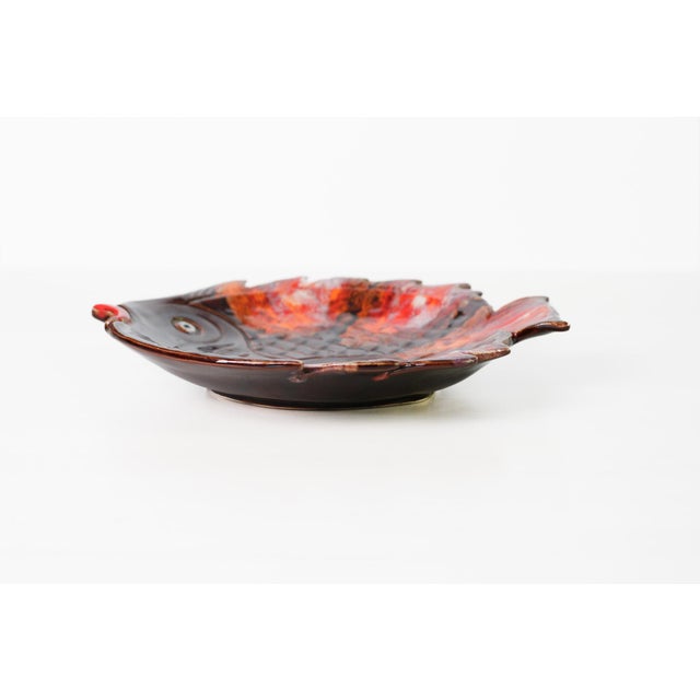 Vintage mid-century figural fish platter from Vallauris, the celebrated ceramic town on the Côte d'Azur, glazed in glossy...
