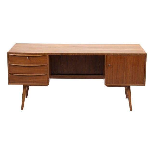Vintage Desk in the style of Hellerau For Sale