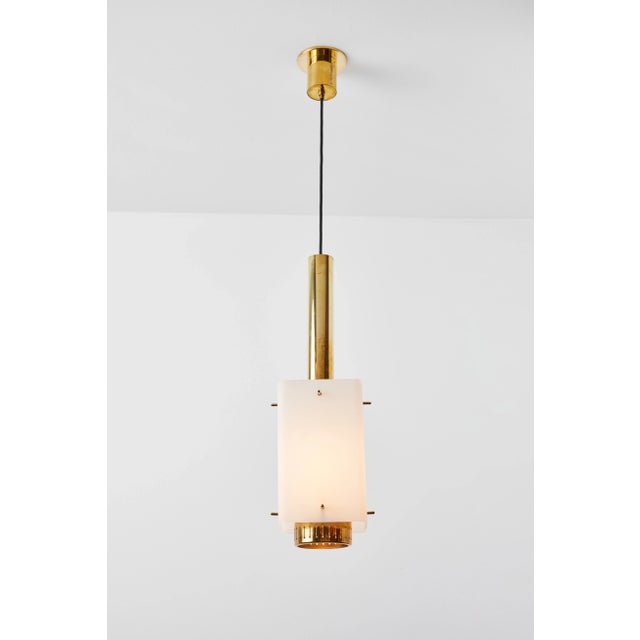 Large 1950s Stilnovo Model Brass and Glass Pendant With Original Yellow Label For Sale In Los Angeles - Image 6 of 13