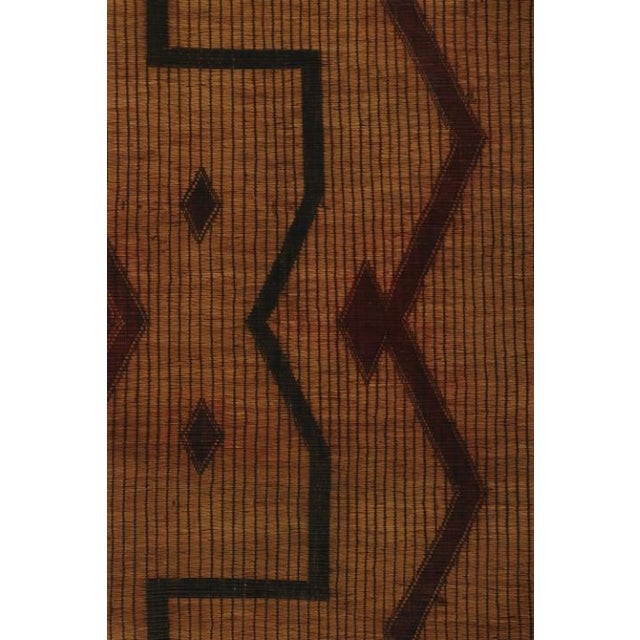 Tribal Vintage Tuareg Mat, Golden Brown With Bold Tribal Geometric Motifs - Rug & Kilim For Sale - Image 3 of 6