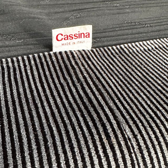 Maralunga Two-Seater Sofa by Vico Magistretti for Cassina, 1990s For Sale - Image 14 of 18