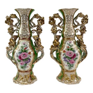 Elegant Pair of 19th Century Old Paris Porcelain Vases, Hand-Painted & Gilt For Sale