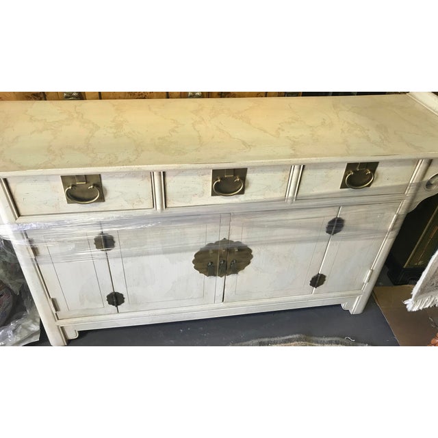 1970s Vintage White Century Furniture Chinoiserie Pagoda Sideboard Table For Sale - Image 5 of 8