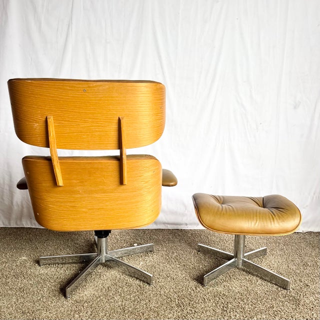 Mid Century Modern Eames Style Lounge Chair With Ottoman For Sale In Miami - Image 6 of 8