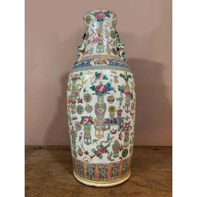 Chinese Canton Porcelain Vase, 1800s For Sale - Image 3 of 10