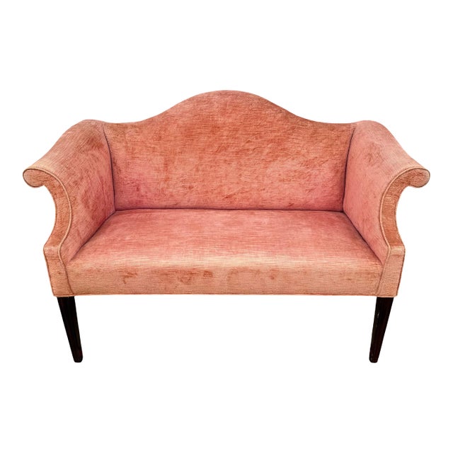 A Very Nice Antique Mahogany Camelback Window Settee, English, Circa 1920’s For Sale