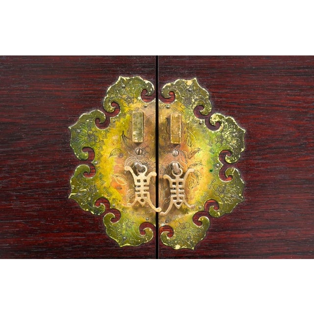 Vintage Chinese Chinoiserie Elmwood Low Sideboard With Brass Hardware For Sale In Philadelphia - Image 6 of 12