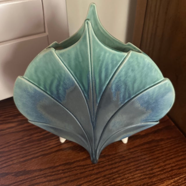 1980s Alan & Brenda Newman Ceramic Works Leaf Vase Sculpture Signed For Sale - Image 4 of 8