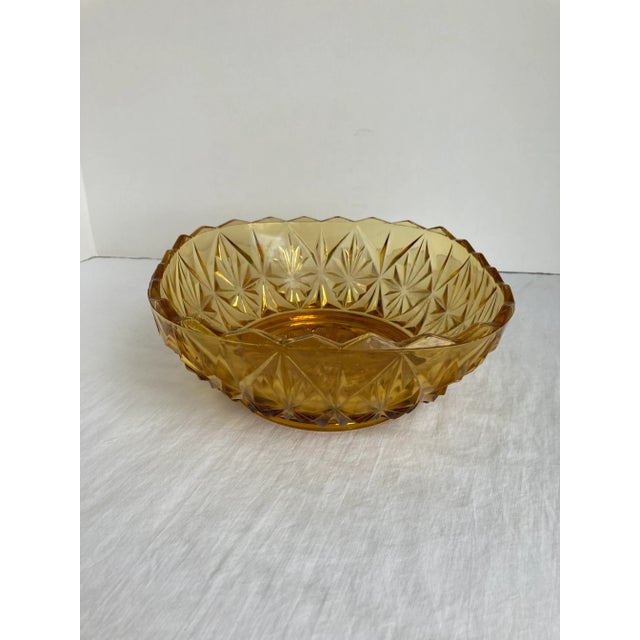 Vintage Hazel Atlas Williamsport Diamond Starburst Honey Amber Square Glass Bowl For Sale - Image 9 of 9