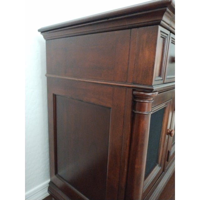 Traditional Thomasville Mahogany Media Center Fredericksburg Collection For Sale - Image 3 of 6