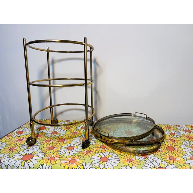 1960s Petite Bar Cart in Brass and Glass From Maison Jansen, France, 1960s Unmarked For Sale - Image 5 of 15