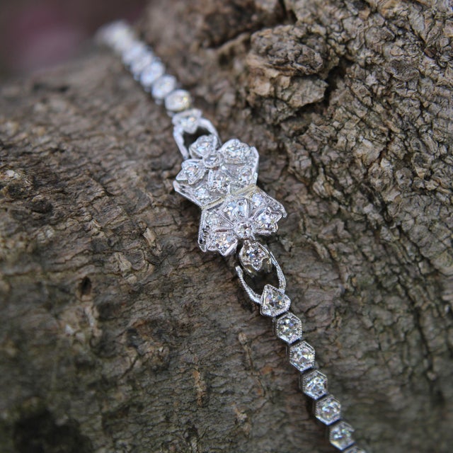 1920s Art Deco Platinum Diamond Flower Line Bracelet For Sale - Image 9 of 9