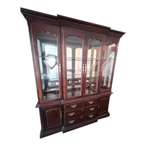 Large Chippendale Mahogany China Cabinet – Mirrored Back, Glass Shelves