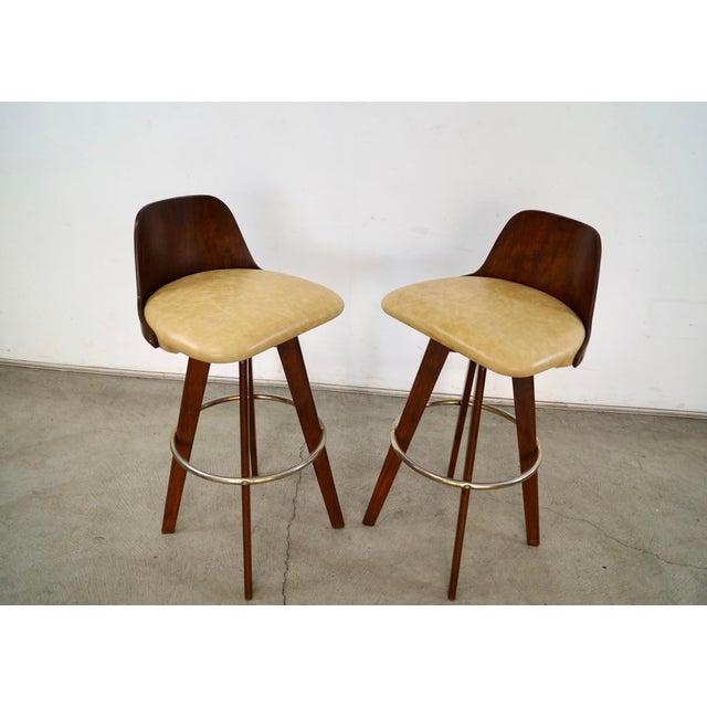 Mid-Century Modern 1960’s Mid-Century Modern Walnut & Leather Bar Stools - A Pair For Sale - Image 3 of 12